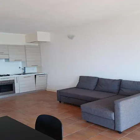 In With Maggiore Views Apartment