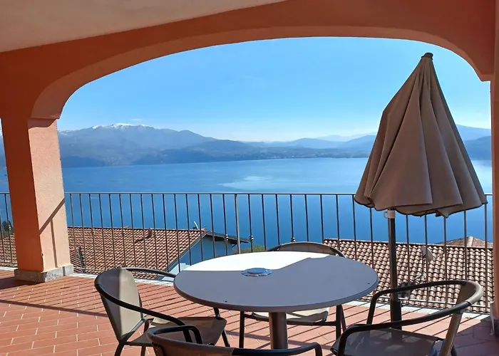 In With Maggiore Views Oggebbio