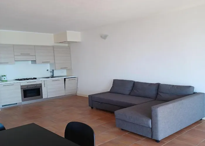 In With Maggiore Views Apartment